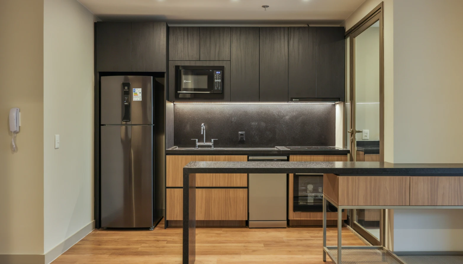 Cover to 2 suites