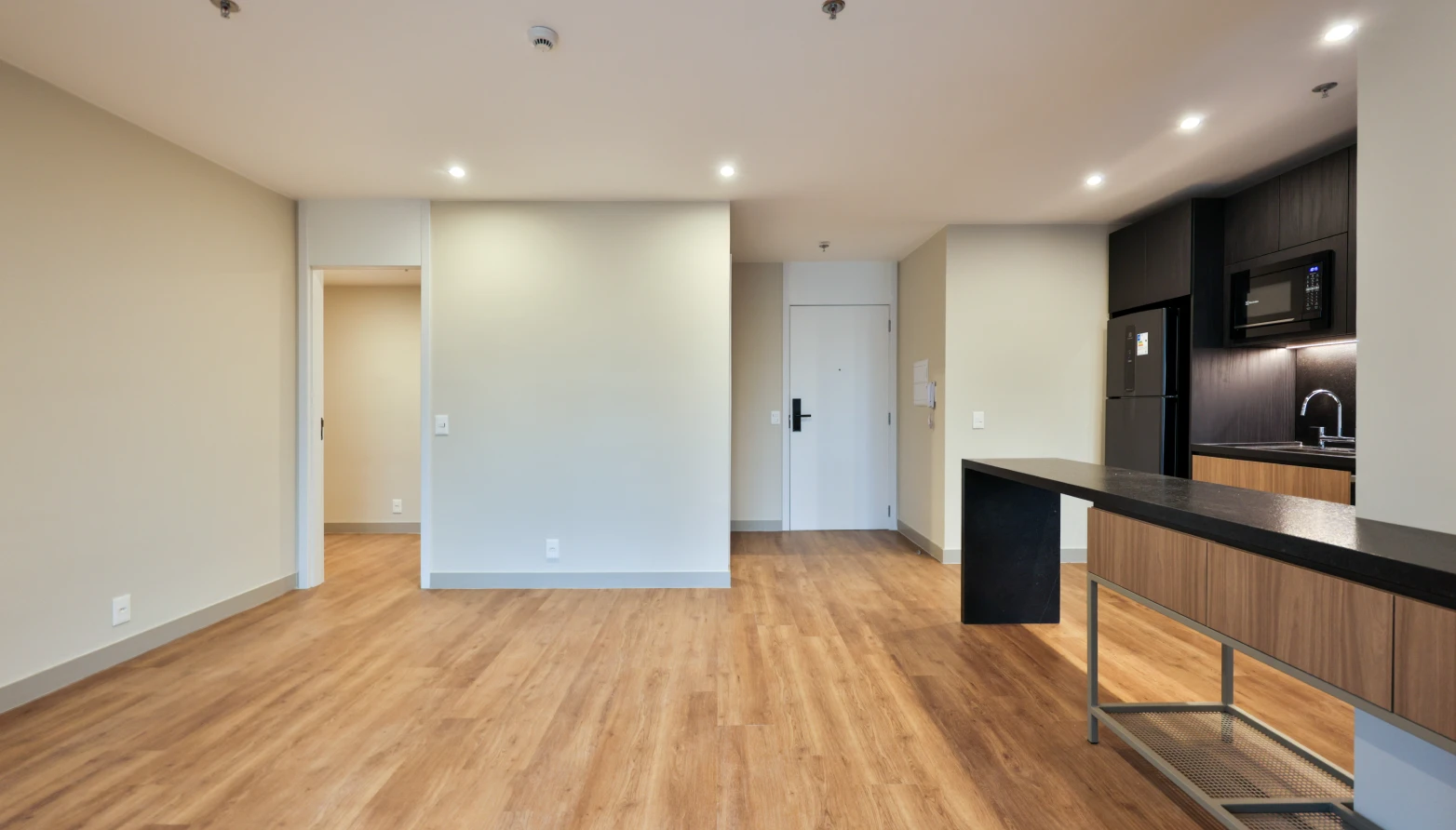 Cover to 2 suites